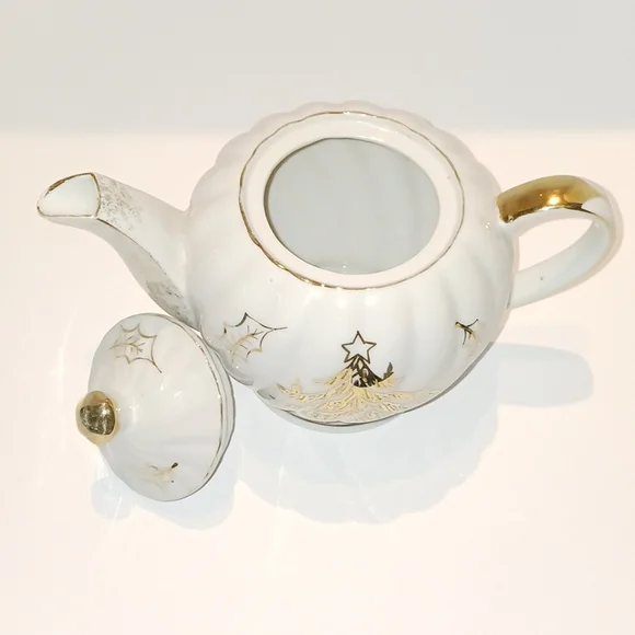 Lefton China - Tea Pot 1878 Christmas Tree! - Picture 5 of 9